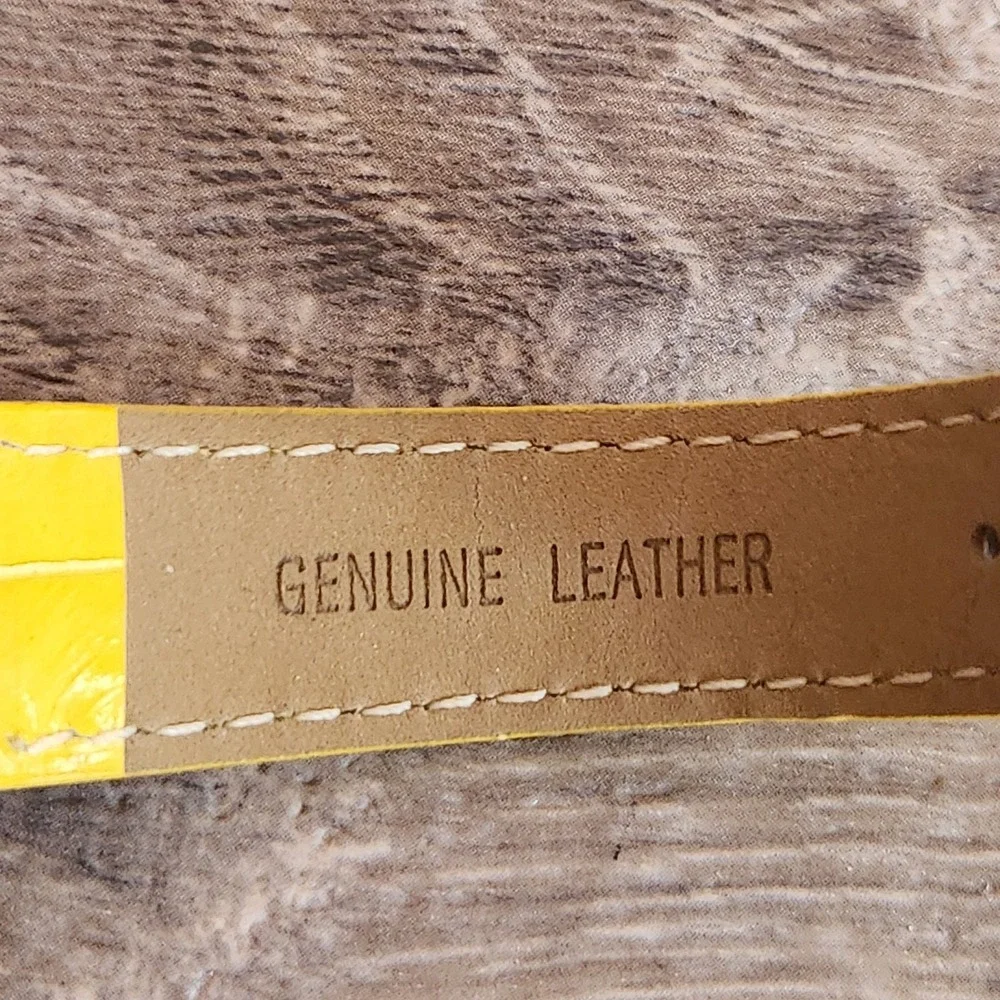 Womens Yellow Unbranded Rectangle Face‎ Wrist Watch Leather Band New Battery
